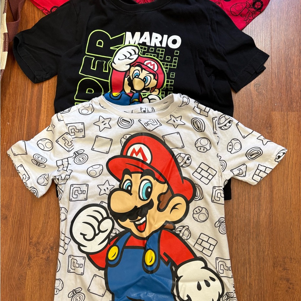 Nintendo Black and White Mario Short Sleeve Tees